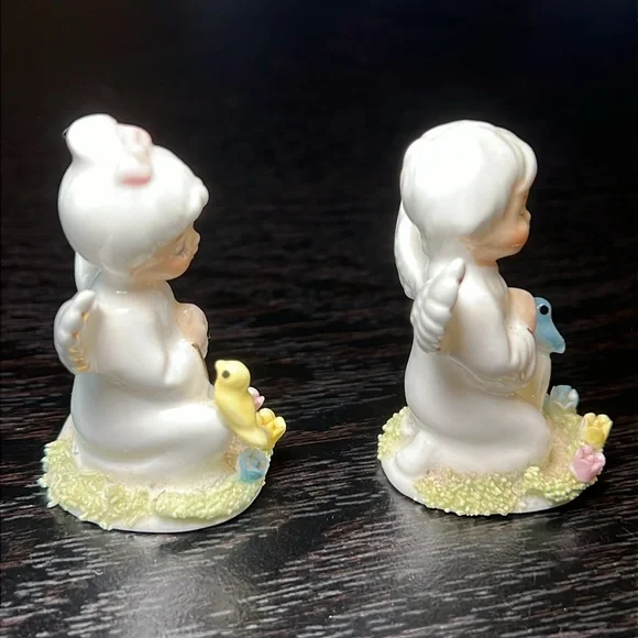Napcoware Praying Angel Miniature Figurines Boy Girl w/ Spaghetti & Birds Napco - Picture 2 of 8